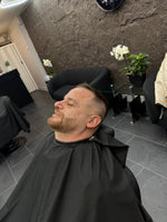 Haar en baard/sikje in model brengen